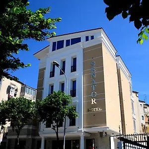 4* Hotell Senator